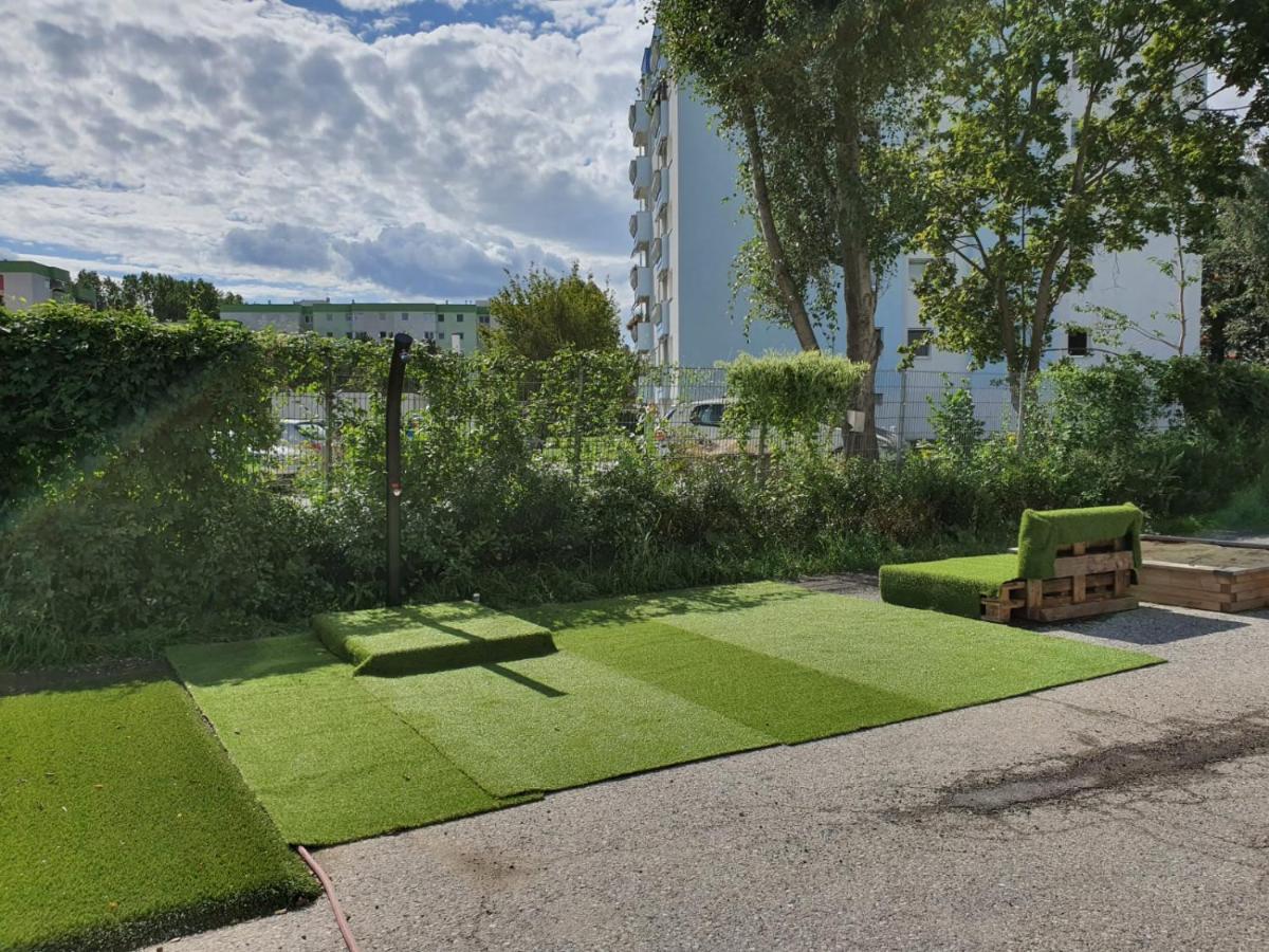 Greenpoint Apartment Wiener Neustadt Ngoại thất bức ảnh
