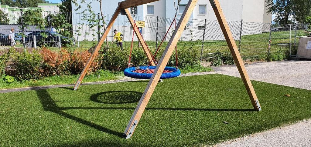 Greenpoint Apartment Wiener Neustadt Ngoại thất bức ảnh
